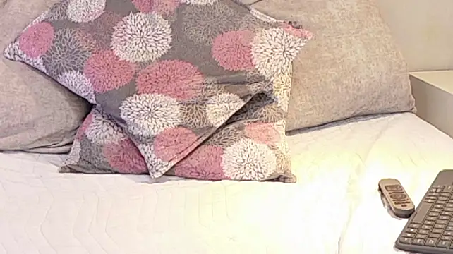 Samanta_Rave - suck dildo