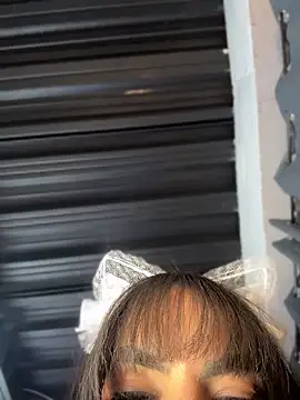 Nicolle_foxy - show squirt in your cock