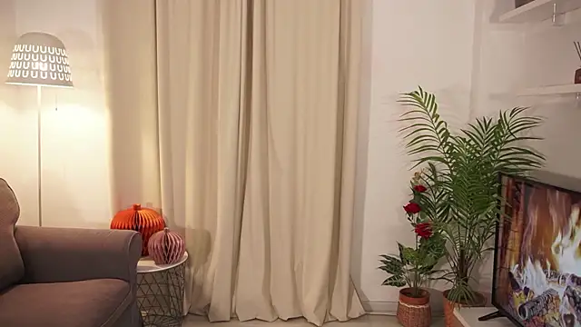 Raychell_Black - Revealing my new lingerie