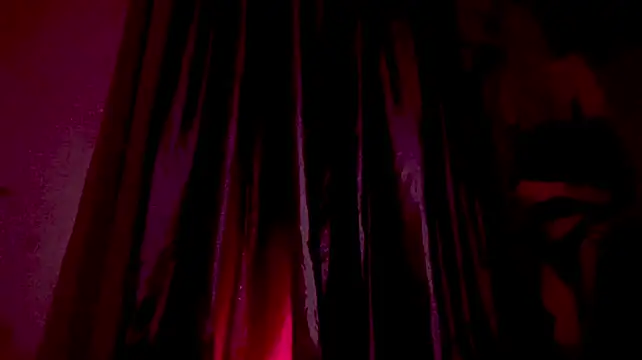 EdwinaDespres - Pitch my nipples