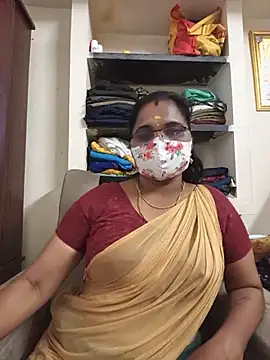 Tamilyazhini19