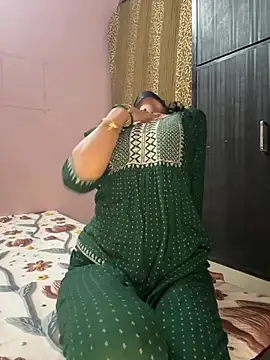 Kiaraqueen7 - Pussy flash with ass hole show