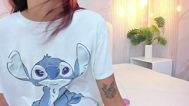 Arietta_skinny - Rub dildo in clit + wet pussy🍒💦