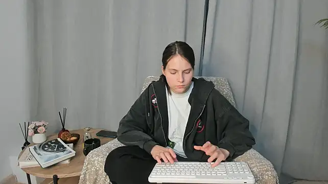 JuttaZempel - heyyyy Maya