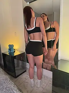 Evelyn_Claiire - take off my top