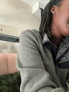 Thechocolatepeach - 2 fingers + 1 shot