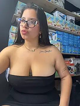 Miss_Bella_Flame - RIDE DICK + NAKED