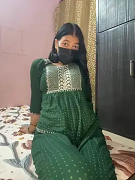 Kiaraqueen7 - Pussy flash with ass hole show