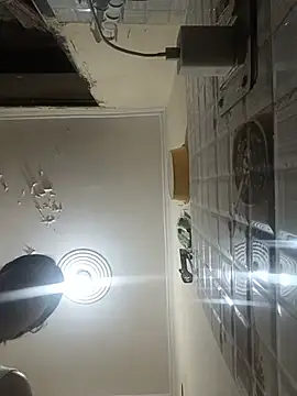 Itsmeprince1 - 😘 Hey handsome! Welcome to my room 💖