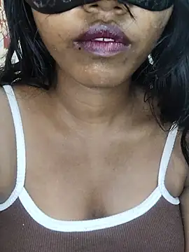 Long_hair_sexy_girl1 - Oli on boobs