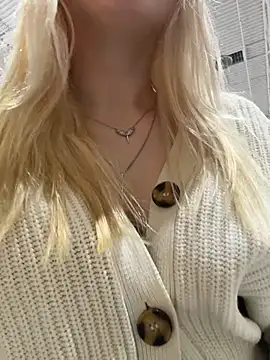 AngelinaTous