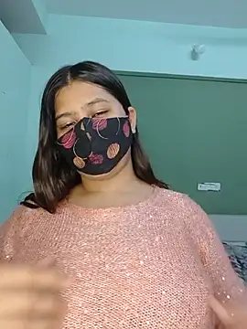 YOUR_GF_ - Show boobies 🥵
