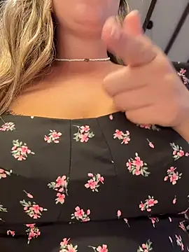 Mona_Plus - 💦🥵Squirt on balcony near neighbors🥵💦