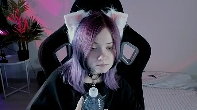 Hikkacat - Autograph for u! (⁄ ⁄>⁄ ▽ ⁄<⁄ ⁄)