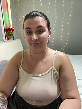 AureTease - Lovense 4K Webcam 2