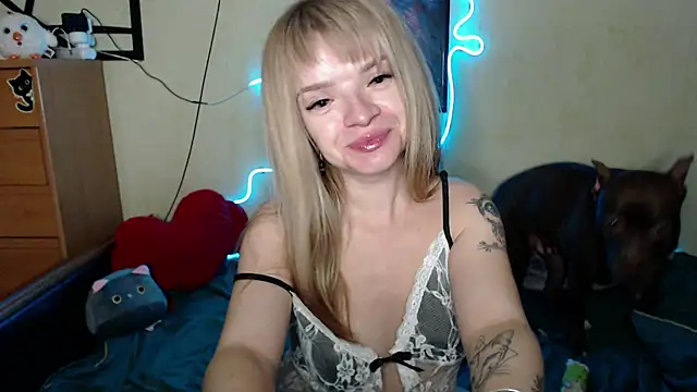 Moon_Veil - Suck Dildo