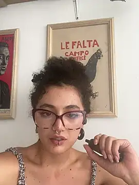 CurlyMeryJane