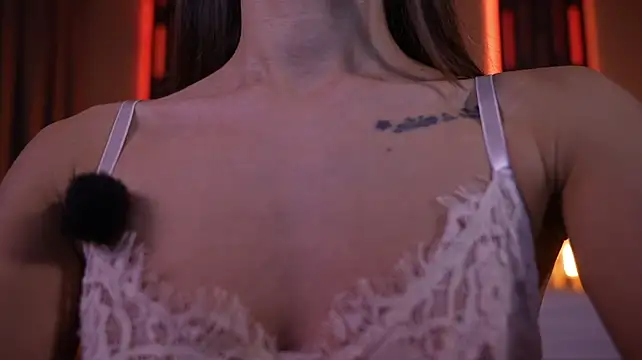Oliviabennett2022 - Striptease...