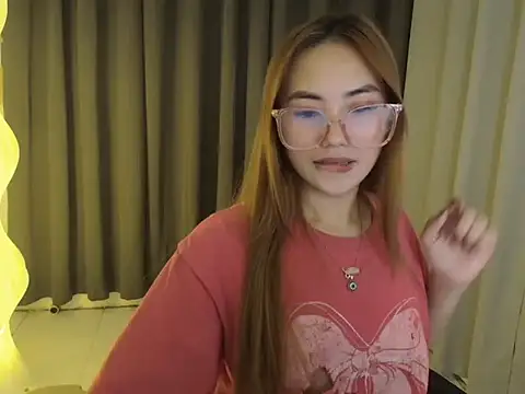Sexybabedine - naked squirt