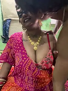 Sexy-bu - 😏 Sharmate kyun ho jaan, tip karo na 😉