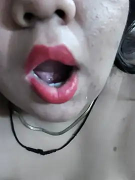 Hot_cristy - Boobs licking 🫣💋