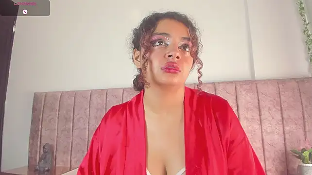 Dahlia_rossee - put 1 finger in my tigh asshole😈