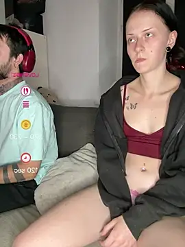 Adrixnx22 - Titten +Ass ein ölen +3 heiße Bilder