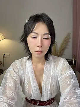 Nanako99 - 小粉插入5分钟