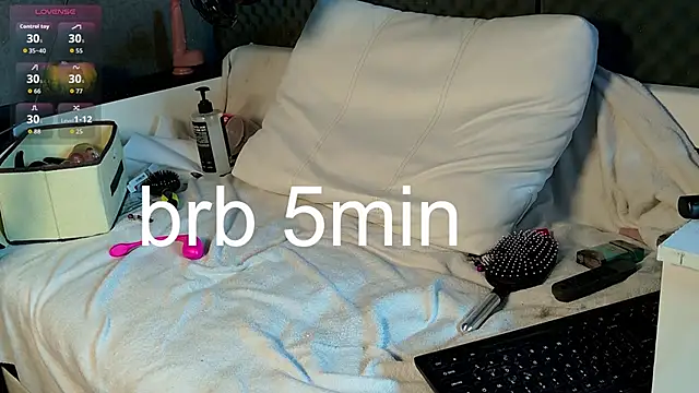 Fluffy_Cloude - fuck asshole with 2 fingers