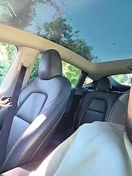 SophiaXJohn - 💦Go outside SUCK DRIVERS DICK🍆