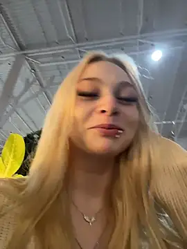 AngelinaTous