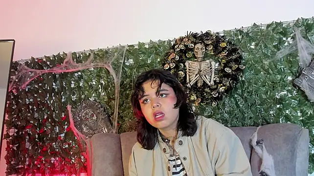 SabinaMerchetti - dildo in pussy