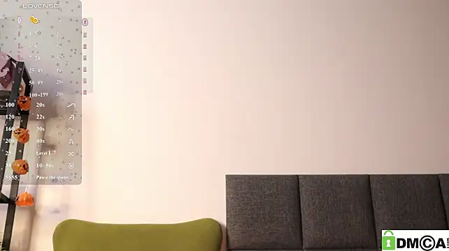 MariaCruz_ - squeeze my boobs