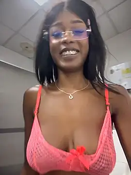 CocoaLuxeXXX - MORE SQUIRT 💦