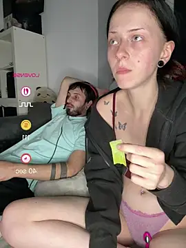 Adrixnx22 - Titten +Ass ein ölen +3 heiße Bilder