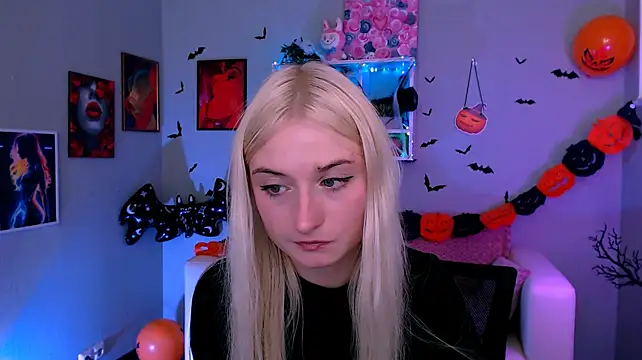 Melisa_white1 - take off panties
