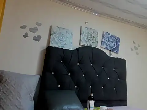 Creamycaramels - 😈Masturbation hot fingers😈