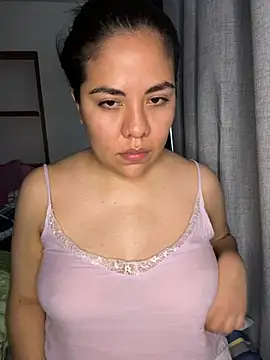 Majot8798 - Flash tits💋🥵🍒