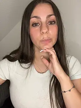 Loella-Rose - Singletip: 49tk for my BIG Squirt Video