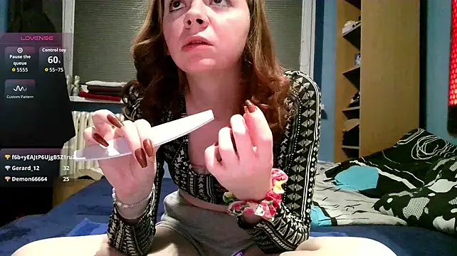 Myaspotlight - Take off shirt (bra reveal)