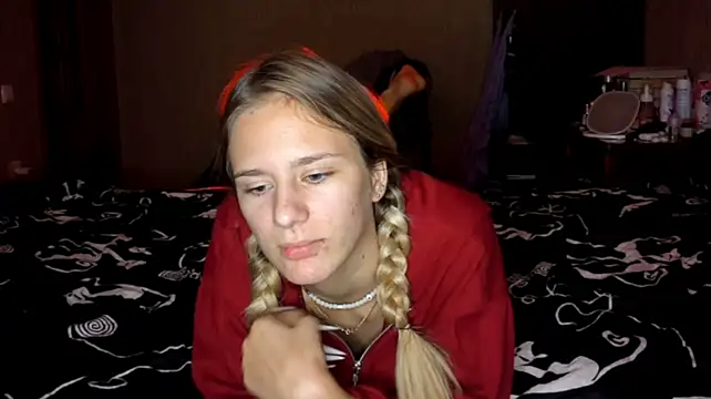 StephaineWiklund - Eye contact 1min👀