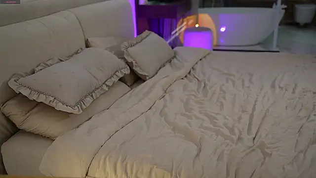 Sexy_sabotageee - getting nude