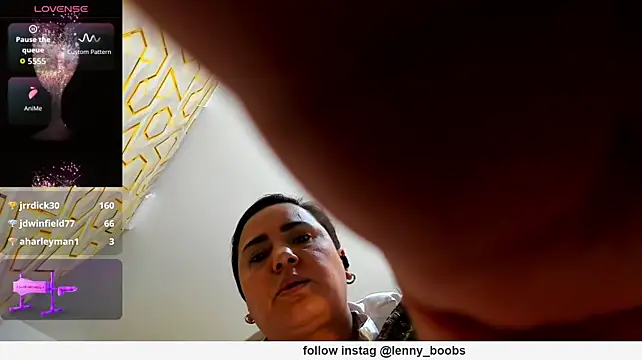 Lenny_boobs - deep throat with spit on the boobs