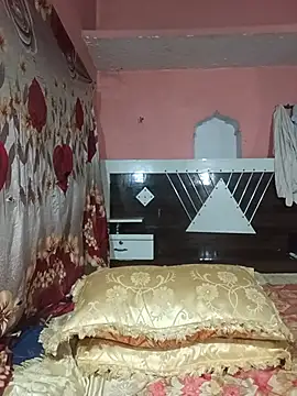 Hot_Indiancpl