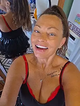 Erotic_and_Exotic - Go OUTSIDE and FREE THE TITTIES