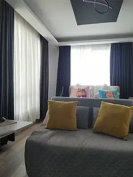 Evasweett__ - Whip the tail 5 times