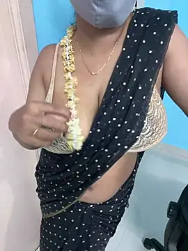 Sajeetha_69 - Boobs oil massage