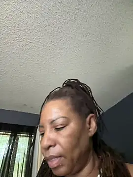 Goddessflower88 - show clit & pussy spread with dildo