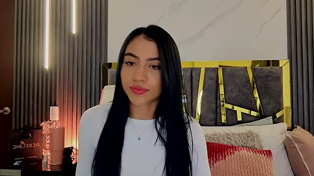 ScarletTorres - pull the thong to one side