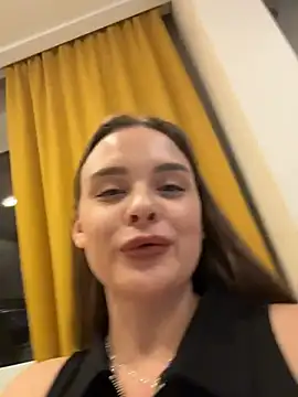 KristiRich - Lt gets toy control 5 min❤️